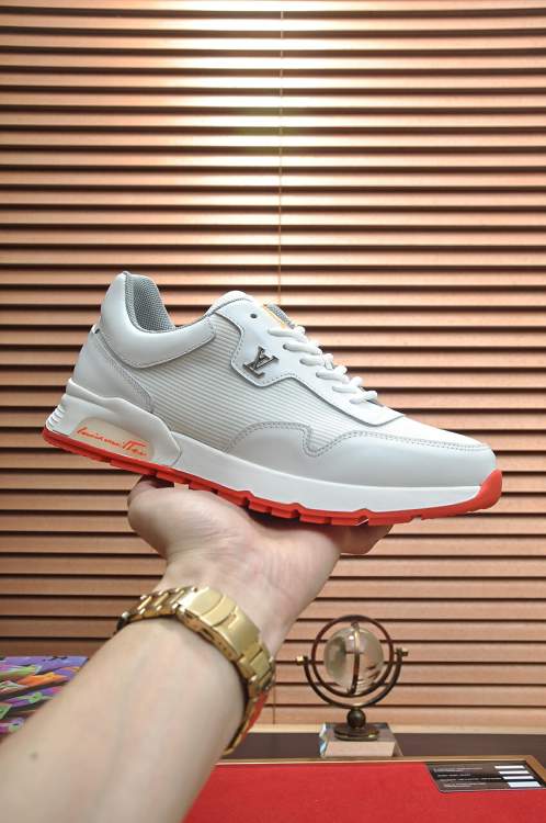 Picture of Louis Vuitton Shoes _SKULVsz38-44h090916602